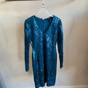 BCBG Sequin Art Deco Morris Longsleeve Dress